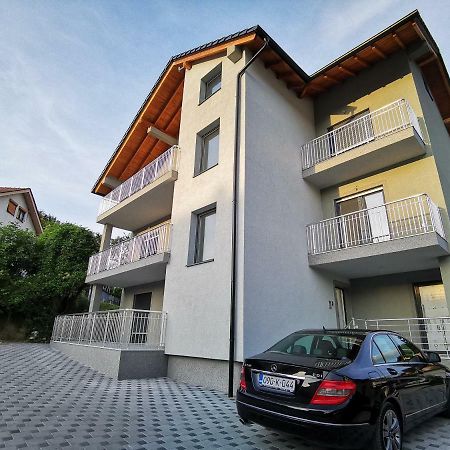 יאיצי Apartmani Anamaria מראה חיצוני תמונה