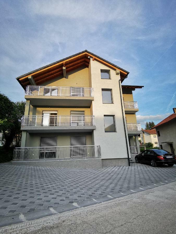 יאיצי Apartmani Anamaria מראה חיצוני תמונה